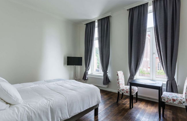 Modern Holiday Home in Assenede With Private Garden - Photo 4