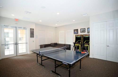 Comfortable home Near Disney & Private Pool 17414 - Foto 42