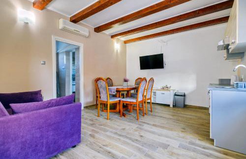 Countryside holiday home - pool - big terrace - Foto 28