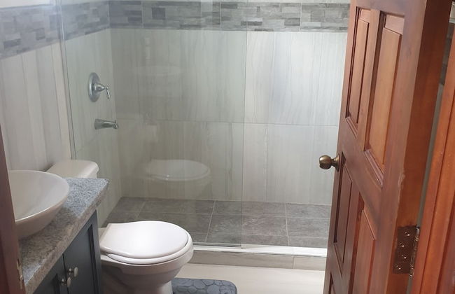 The Penthouse at Comfort Living - Foto 16