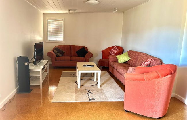 The Black Sparrow - Photo 37