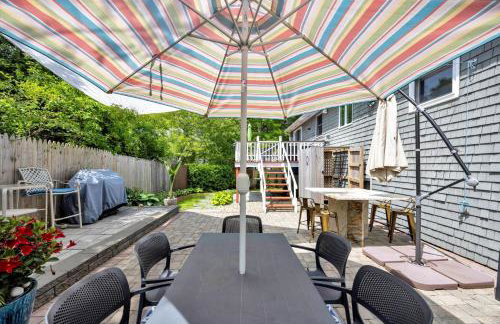 Cirlene's Beach Retreat - Photo 42