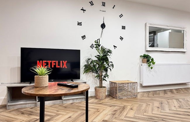 Birmingham City 2 Bedroom Apartment - Free Parking - Foto 1