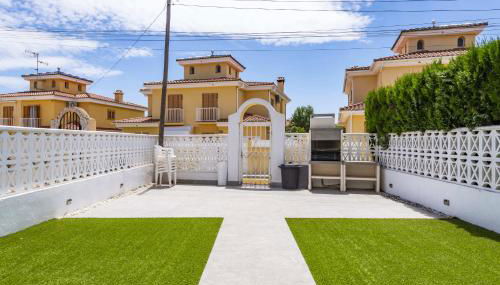 Las Gemas - Chalet adosado en urbanización cerrada - Foto 3, Garden, Garden view