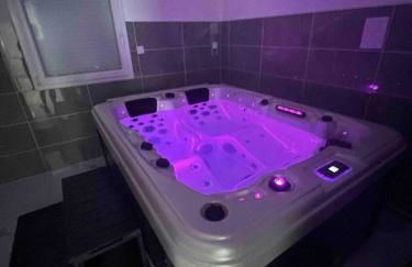 Jacuzzi privé 500m de la mer - Foto 7