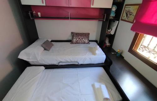 Adosado Centro Urbano 3 Dorm Patio Terraza Wi-fi Puente Genil 1-6 Huésped - Foto 7