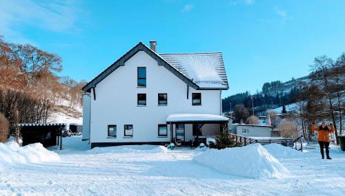 Ferienwohnung H1 Winterberg mit Sauna 8 Personen 4 Schlafzimmer - Foto 2