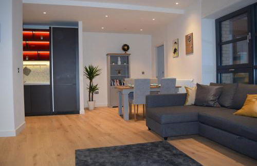 London City Island 3 Bedroom Luxury Apartments, Canary Wharf, E14 - Photo 10