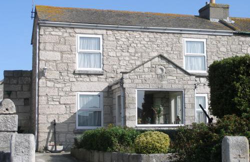 Anchor Cottage - Photo 1