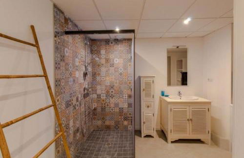 Gîte de la Tiboire - Salle de Festivités et Salle de Jeux - Photo 4