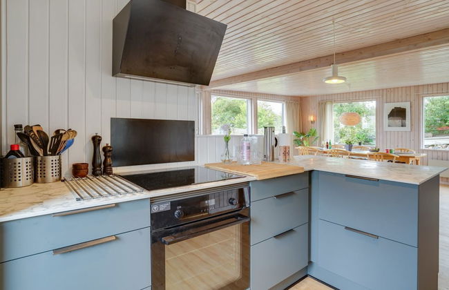 "Sigurd" - 20m from the sea - Photo 21