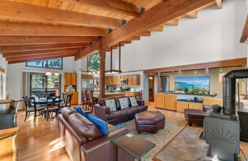 Bristol's Edge - Photo 3