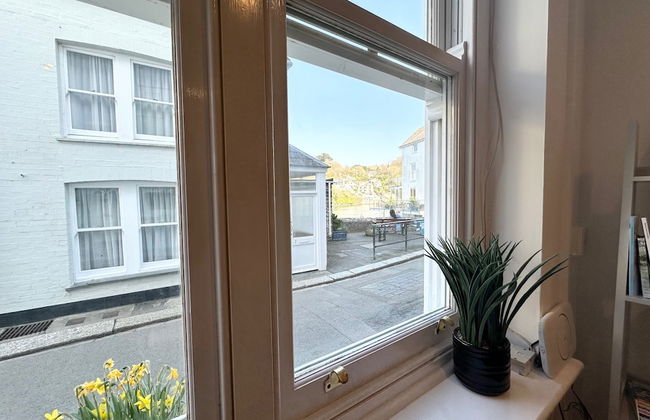 The Slipway Suite, Fowey Harbour & Parking 1 Min - Photo 22