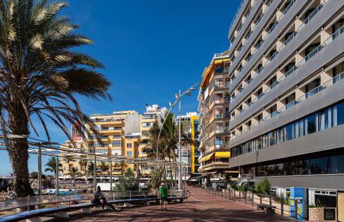 Sunset views over the sea By CanariasGetaway - Photo 25