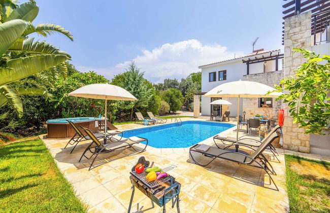 Villa Ay Kyriaki - Photo 21