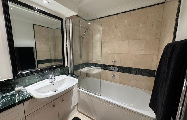 Luxury Apartment In London - Pool Spa & Gym - Foto 15