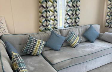 Caravan in Holcot - Sleeps 6 - Pet Friendly - Foto 23