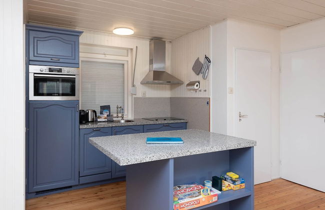 Attractive House with Sunny Garden near Veerse Meer - Photo 5