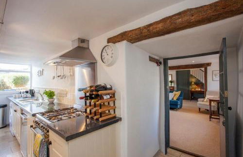 Charming Country House Nr Bath - Photo 67