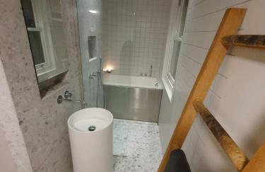 Charming Apartment Steps Away From Islington - Foto 13