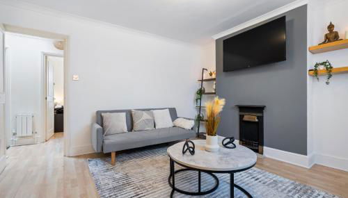 Charming London Apartment With 2 Bedrooms - Foto 2, locker