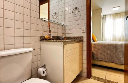 Flat beira Lago no Life Resort - Foto 26
