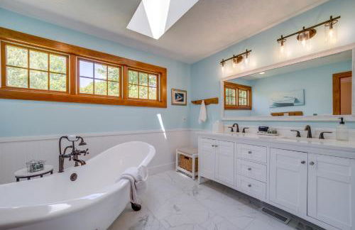 5 Mi to Schuss Mtn Family Getaway with Game Room - Foto 16