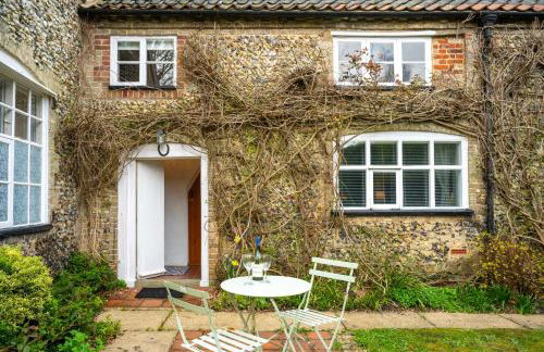 Swift Host - 2 Bedrooms - Period Cottage - Garden - Village Location - Dog Friendly - Foto 17