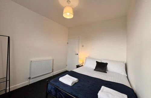 Large New 5 Bedroom 2 Bathroom House in Central Southampton - Free Parking - Foto 20