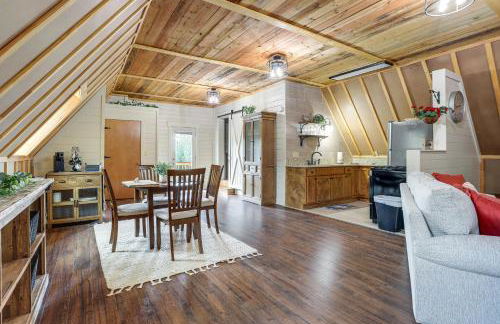 Lake Allatoona Area Studio with 2 Decks and Farm Views - Photo 12