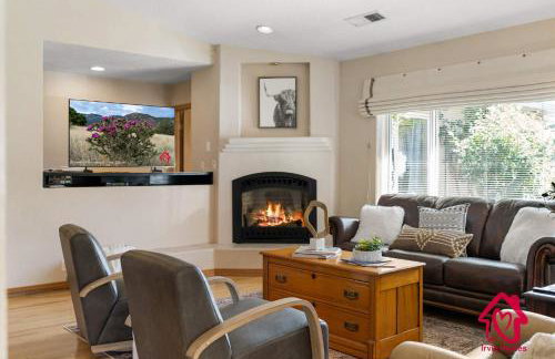 The Rose Garden Estate with Swim Spa - an Irvie Home - Foto 19