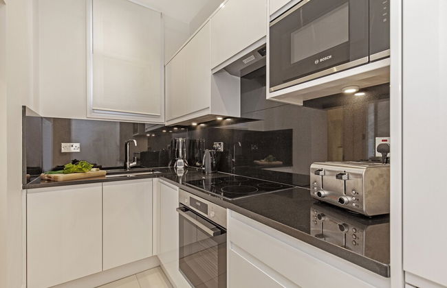 Chesham Court - Photo 44