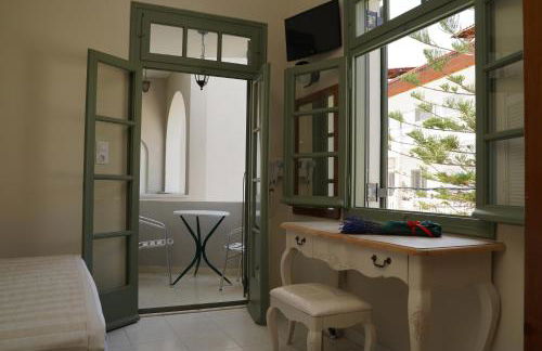 Kores Aegina - Foto 37