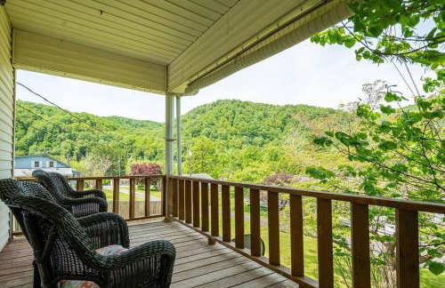 Mountain Serene Views and Creek-side Charm - Pet friendly - Foto 26