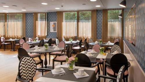 DOMITYS Résidence services seniors LE PARC DES AUBIERS - Foto 4