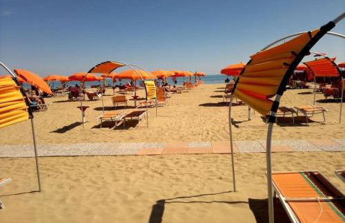 Bilocale ristrutturato a 2 passi dal mare - Foto 14