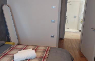 Casa Evelina con Parcheggio esterno e Garage gratis, appartamento con idromassaggio per due - Photo 28