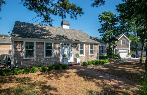 Designed for vacation Easy 0 3 mi walk to Grey Neck Beach - Photo 29