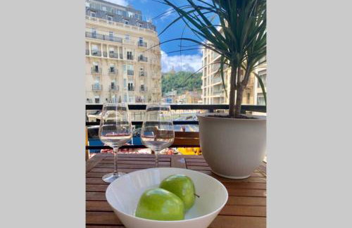 NEW Gorgeous Central Apartment - Beachfront - 3 BD - Foto 6