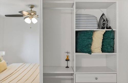 Molivu Homes 3BR - NewRemodel, PetFriendly, Yard - Foto 24