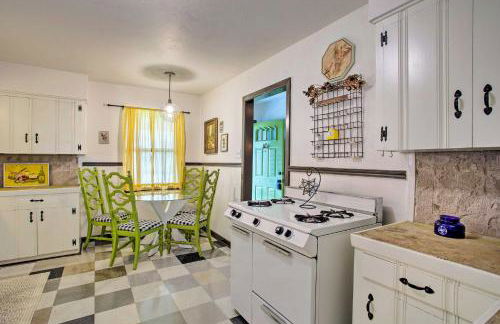 Pet-Friendly River District Gem 5 Mi to Stockyards - Photo 9