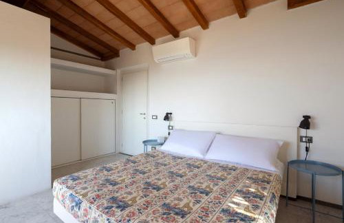 "The Ulivi" inside Le Agavi Private Park, shared Pool and Tennis 200m far, Sea View Apartment 2 AC BDR, 2BTH, parking next home and private garage in Lerici! Cooking Lesson and Wine Tasting - Foto 25