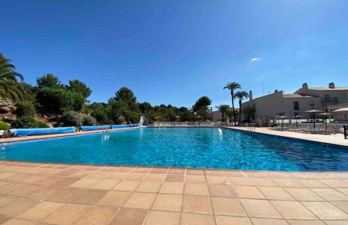 Sunny and spacious 1 bed in La Manga Club - Photo 11