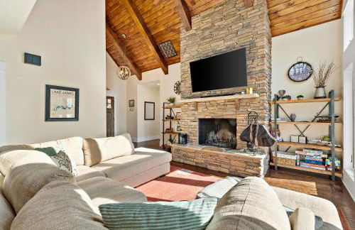 The Waterman Lakefront Luxury with Hot Tub & Private Dock! - Photo 12