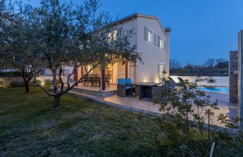 Villa Arbareto with heated swimming pool - Photo 52