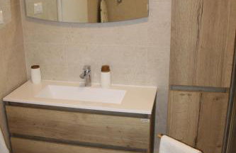 MEL'S HOUSE - Photo 39