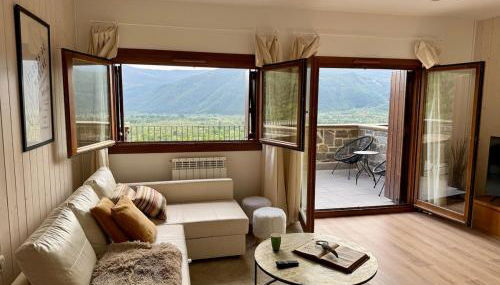 Vista Pirineos, wifi y petfriendly - Foto 2