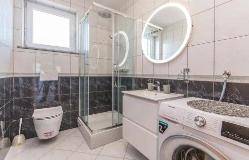 Gorgeous Home In Gornje Rastane - Foto 35