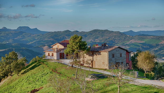 Apartment in Sant'angelo Near Medieval Town - Foto 2, Imagen principal