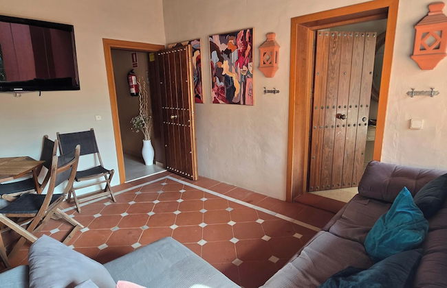 Luxury 2-bed Apartment Elviria - Pool, Sauna & gym - Foto 8